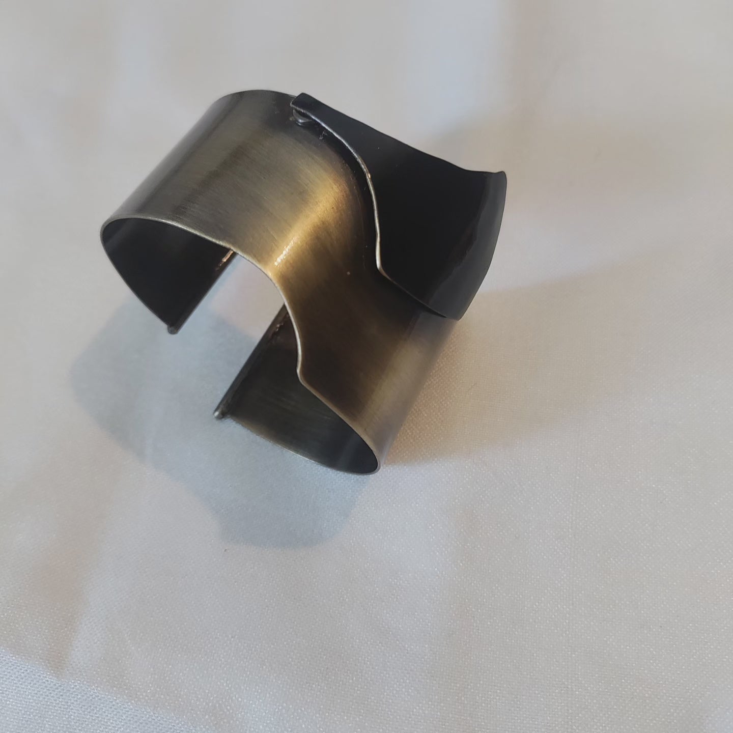 Shamba Hand-cuff