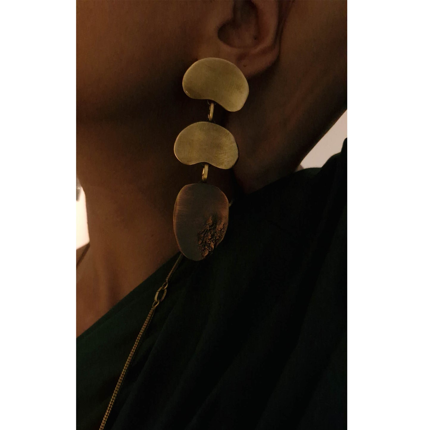 EJECTA danglers