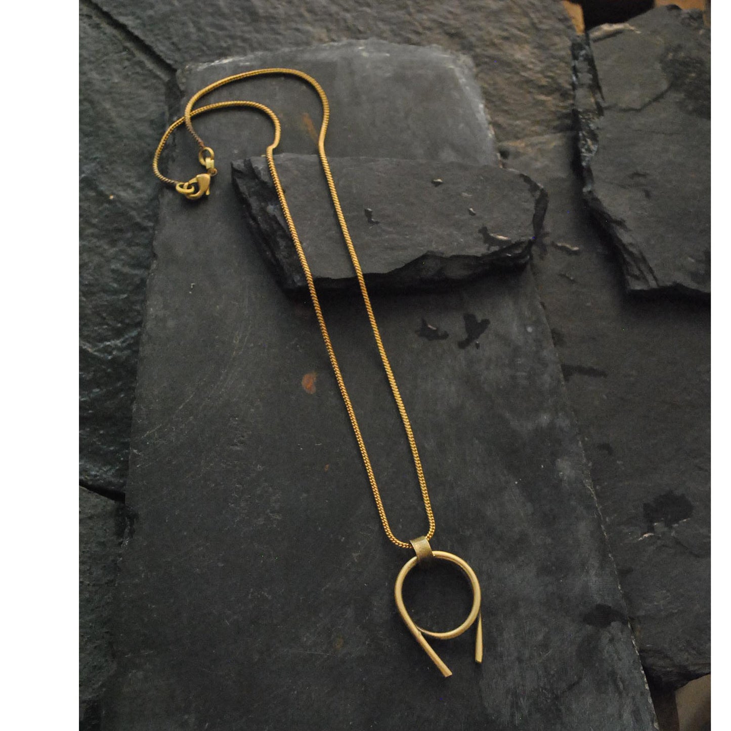 QUAME pendant-chain