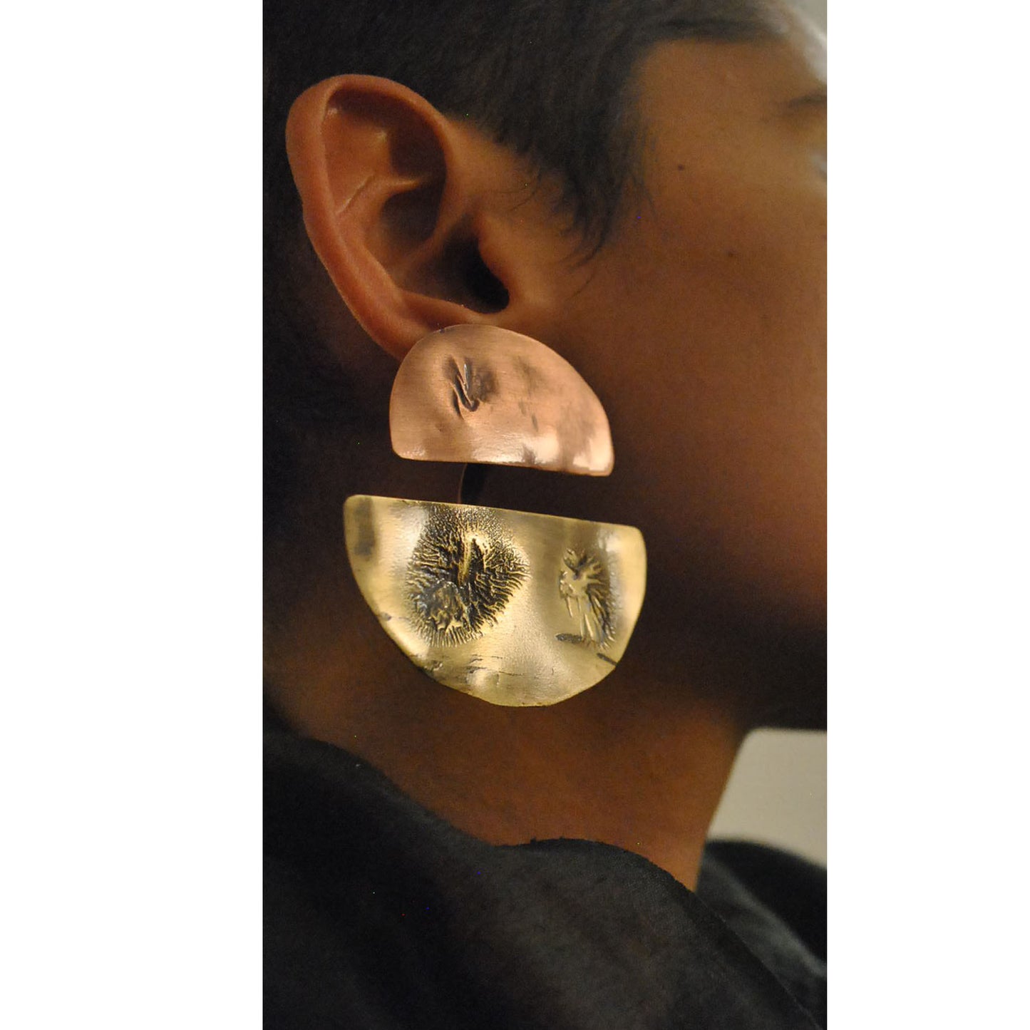 LUXATE earrings