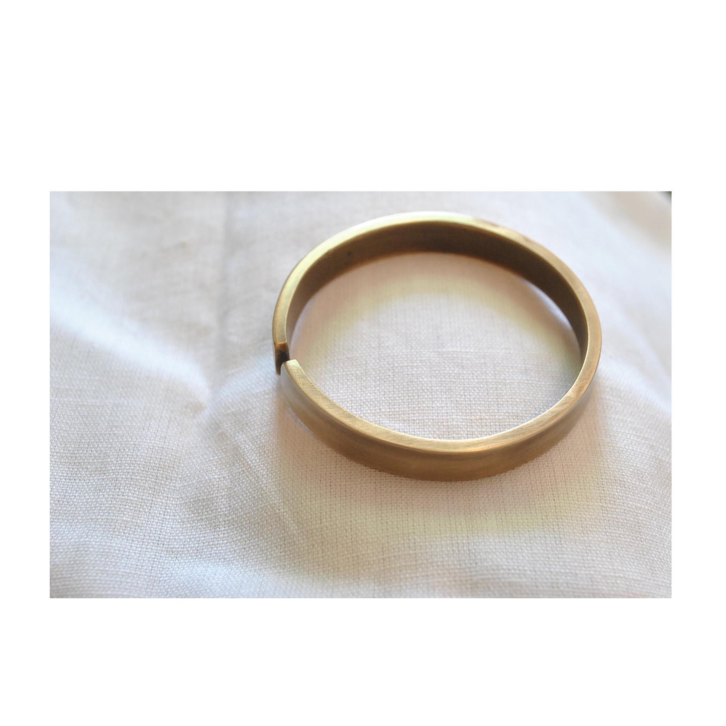 PAMPAS Cuff-Bangle-Single Piece