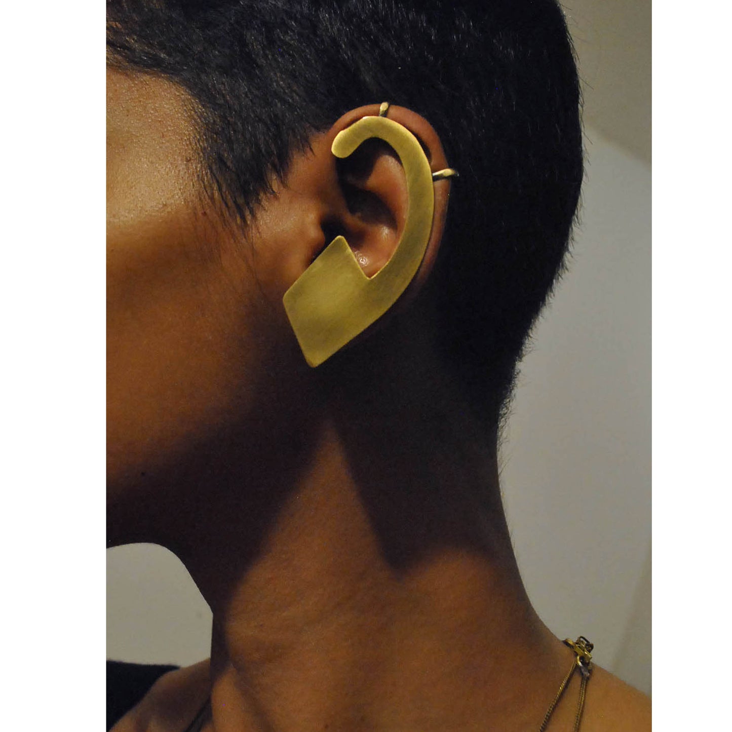 Strijela ear-cuffs