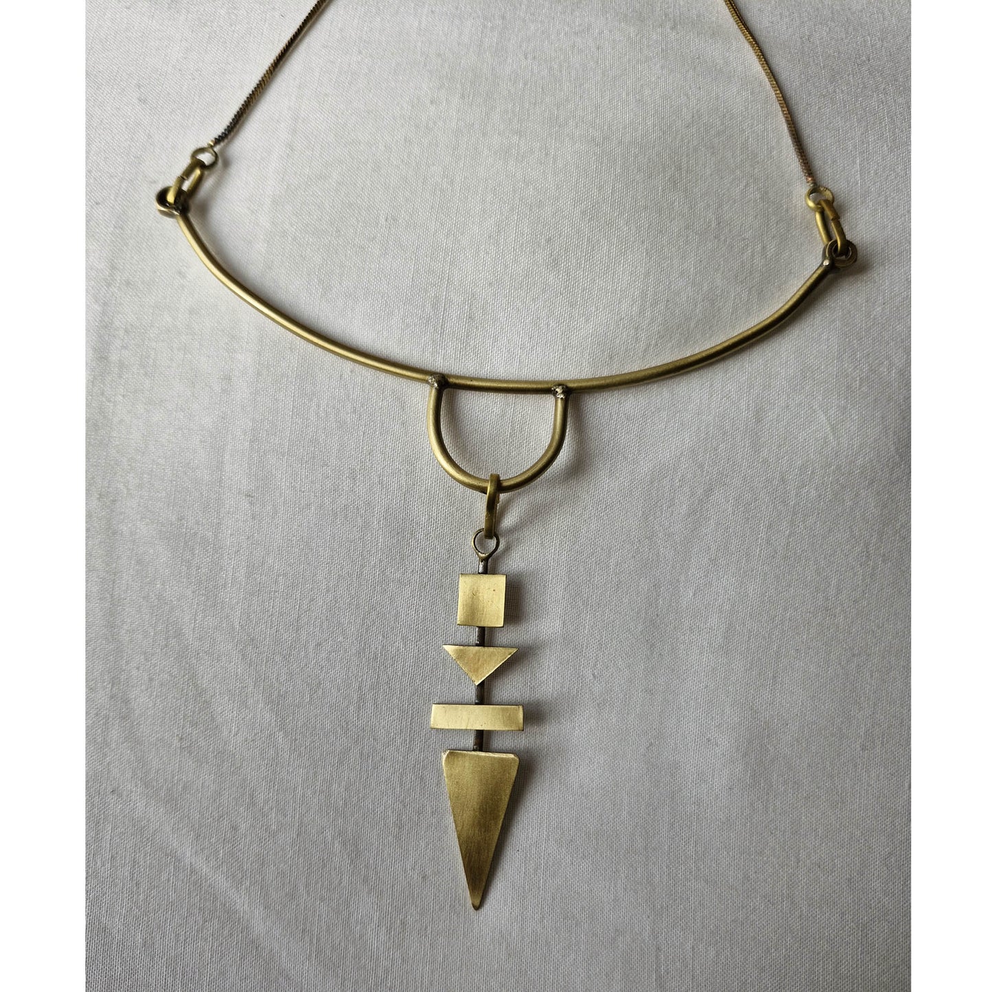 ARMIS neckpiece