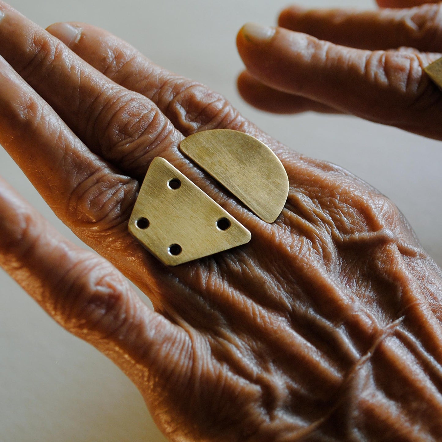 pikez finger-ring