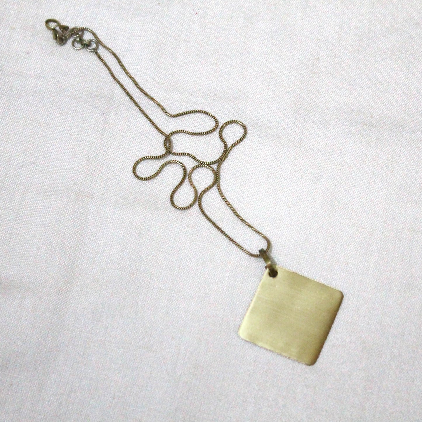 remnant pendant chain -5