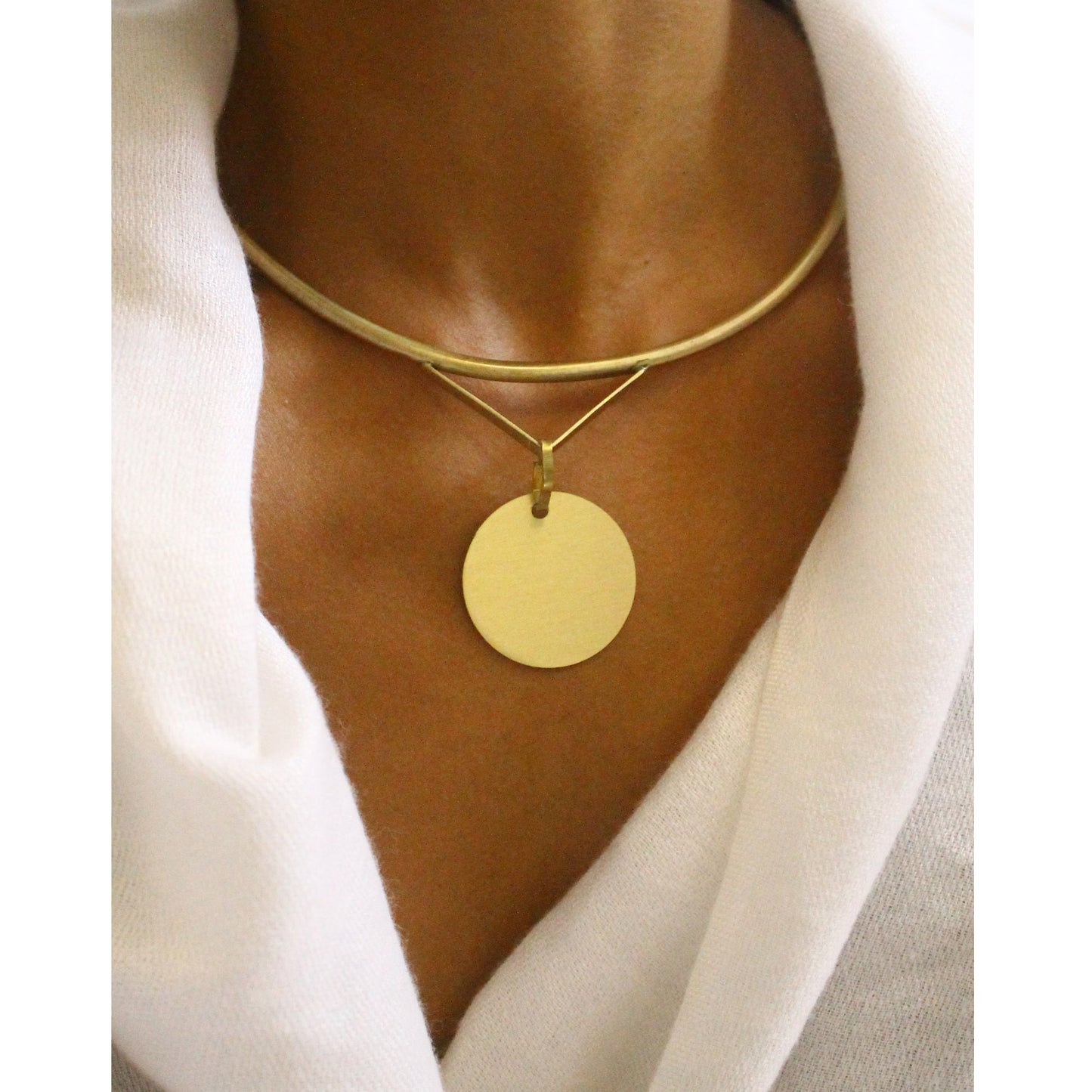 directional neckpiece - 3