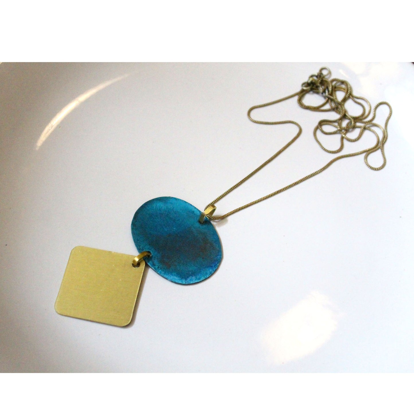 blob pendant-chain