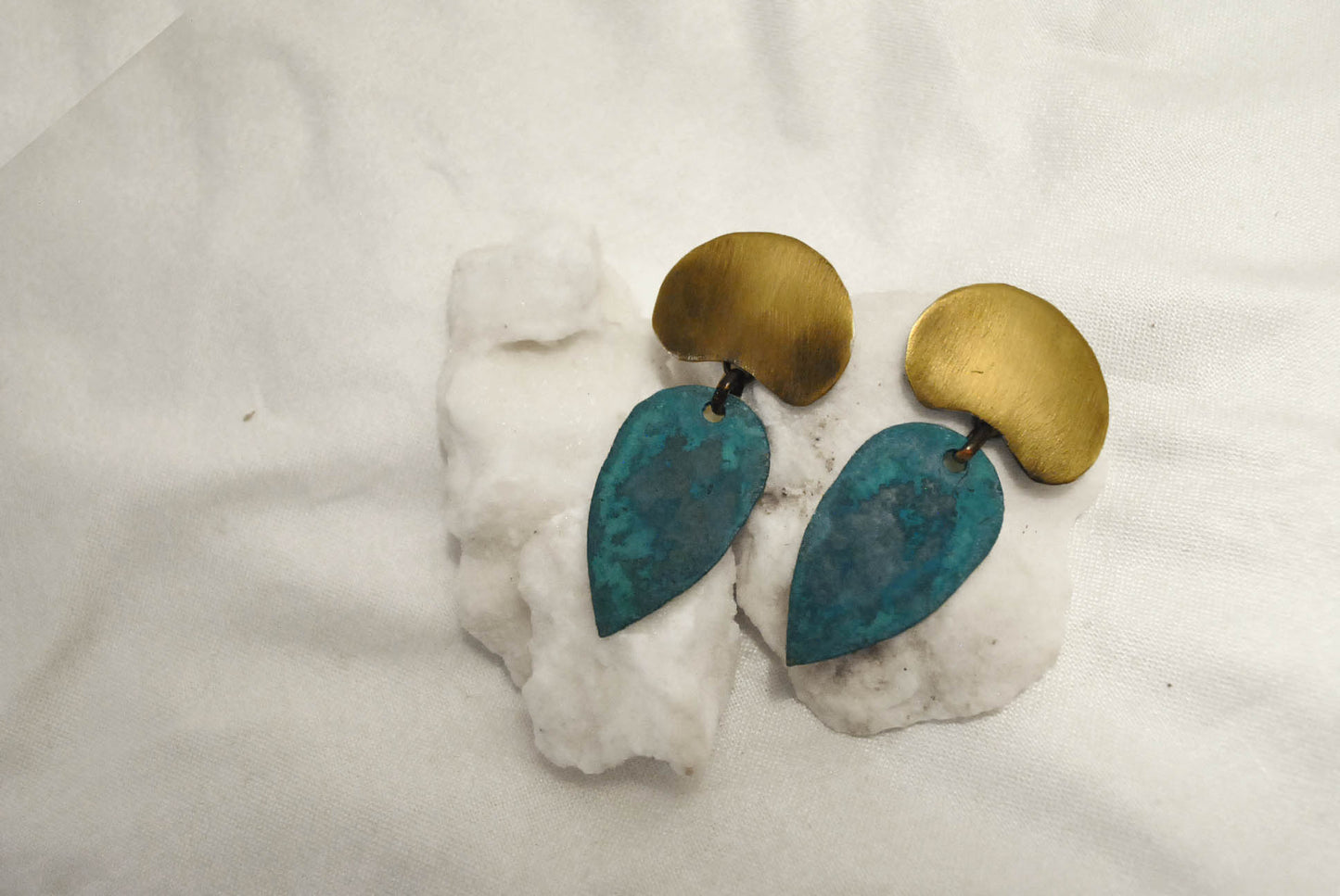 FRUNZA earrings