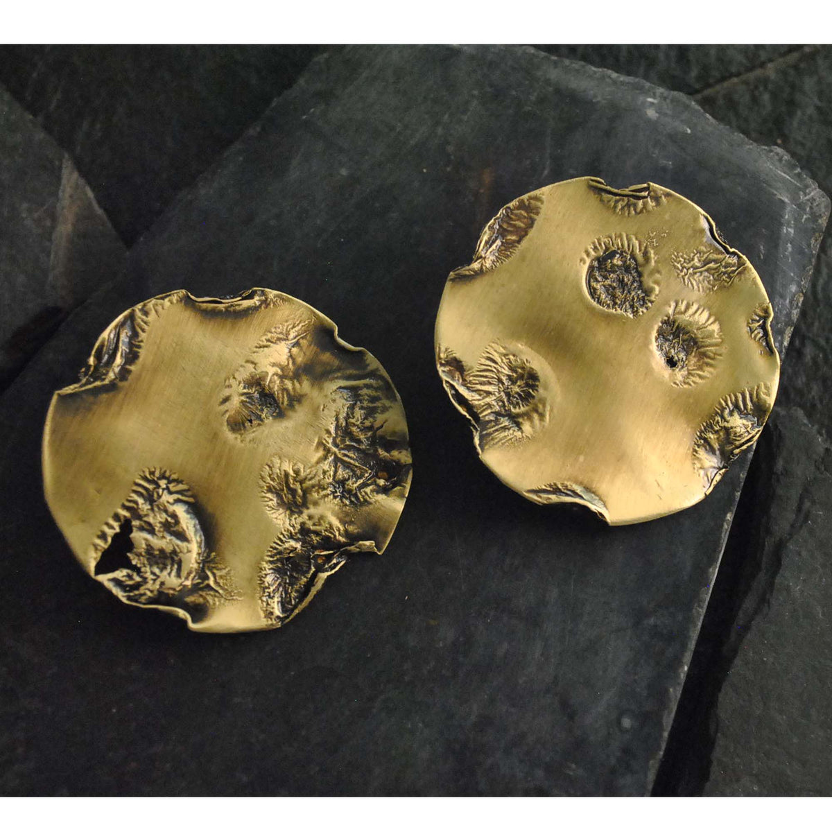 KISIWA ear-studs - 1
