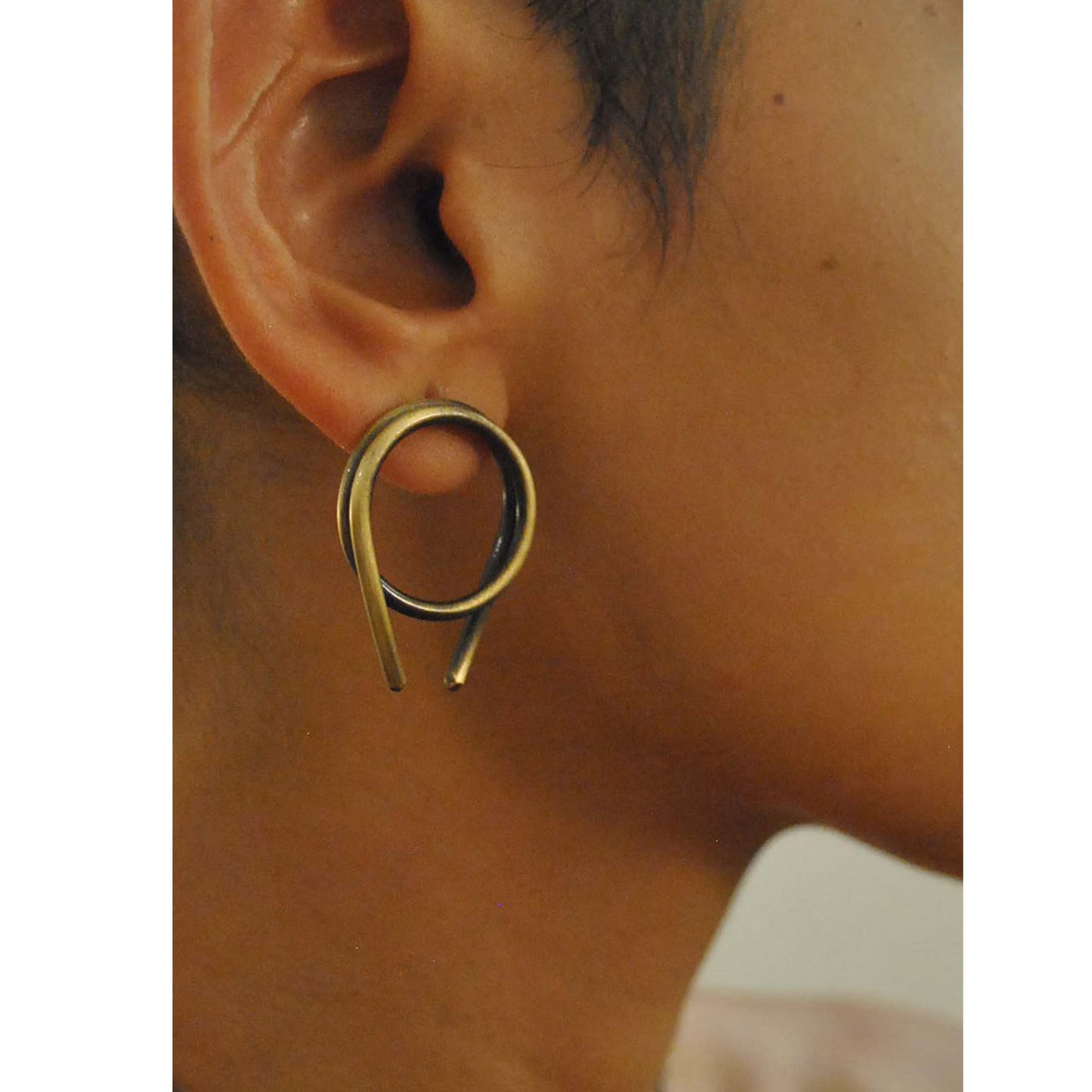 QUAME ear-studs