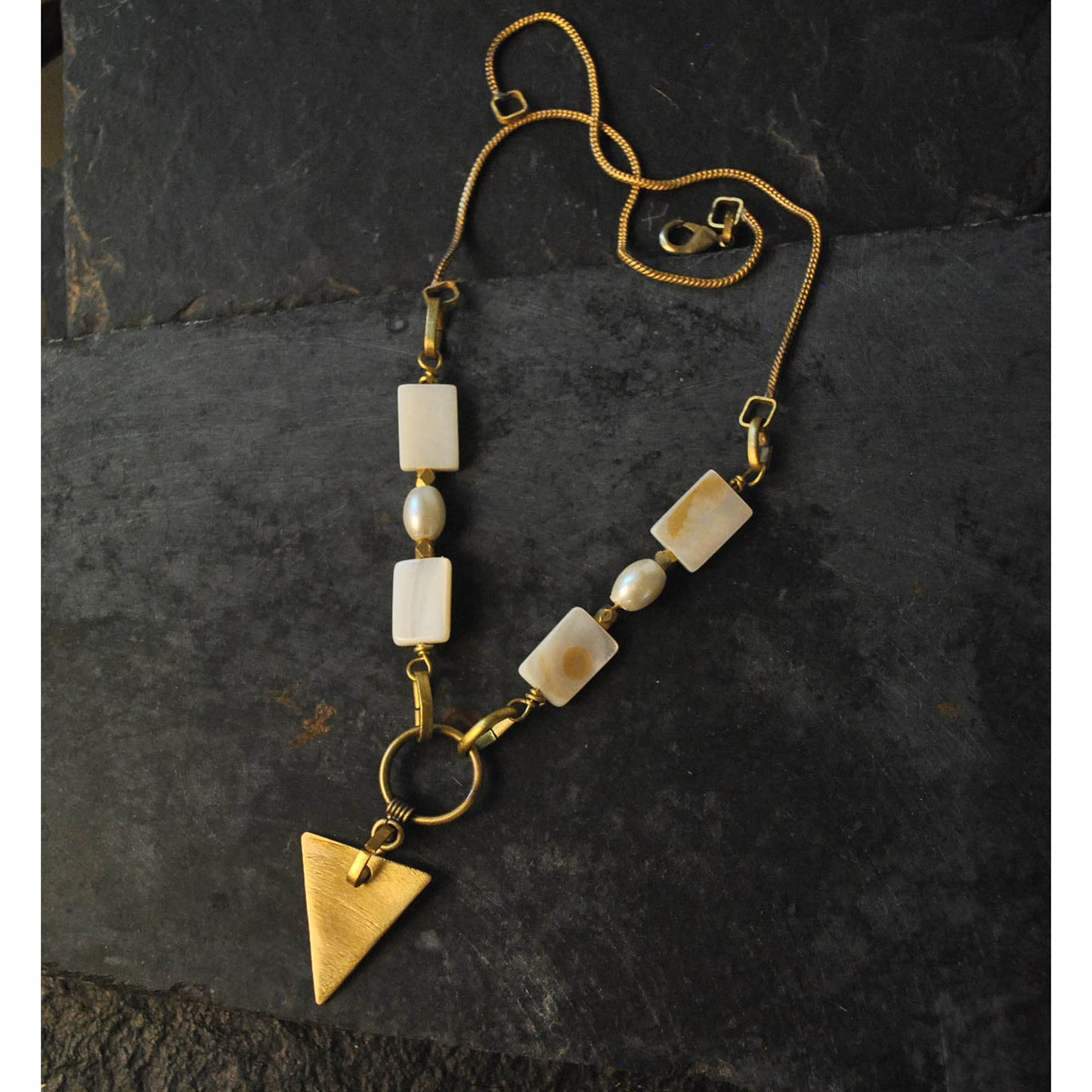 SHAMBA neckpiece