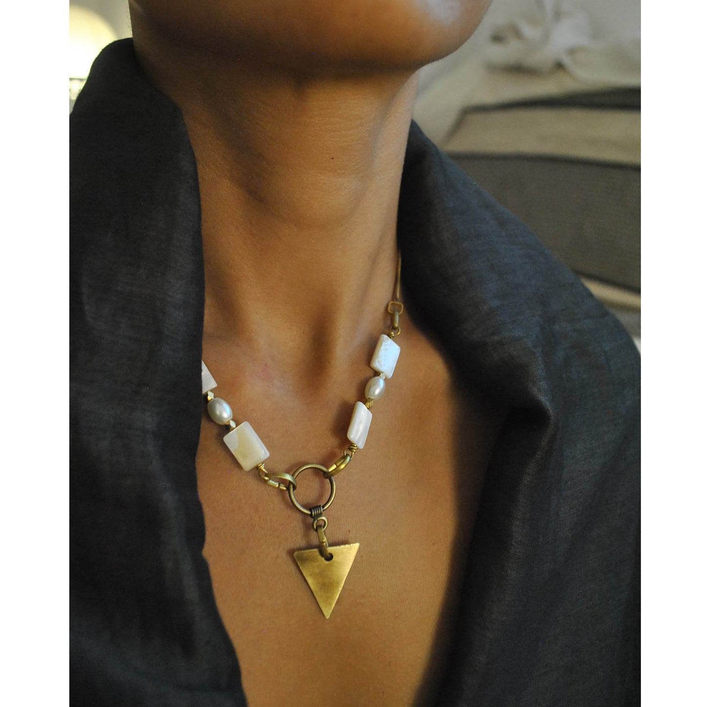 SHAMBA neckpiece