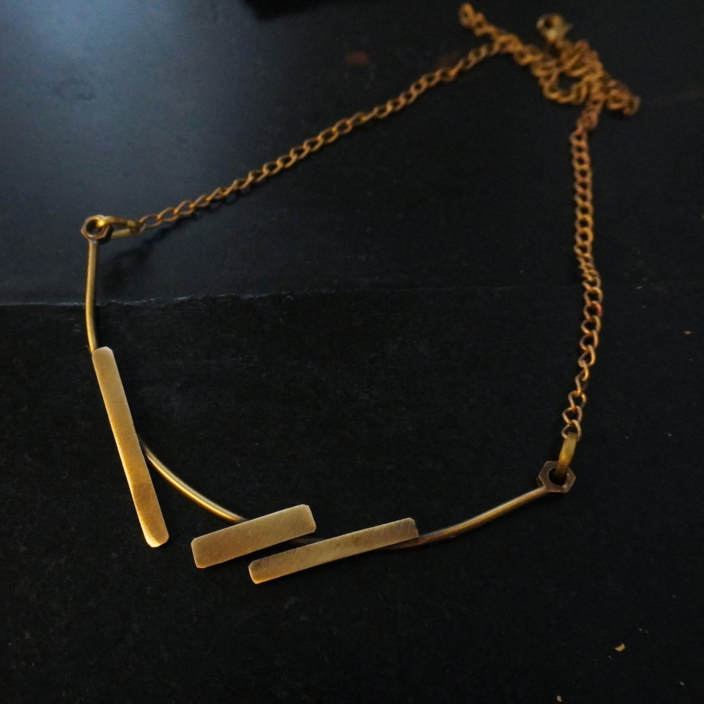 ESSIZ neckpiece