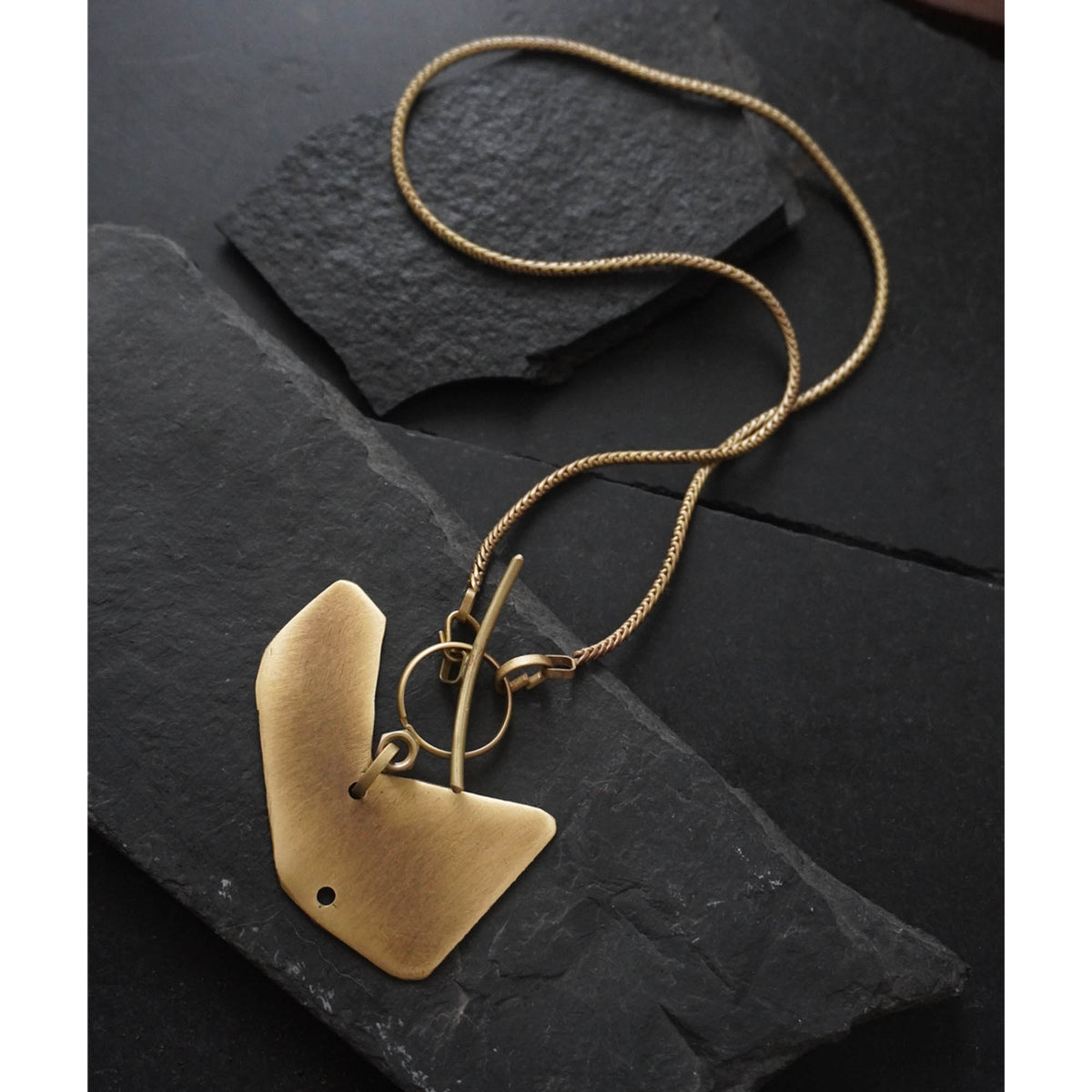 QUXIAN neckpiece