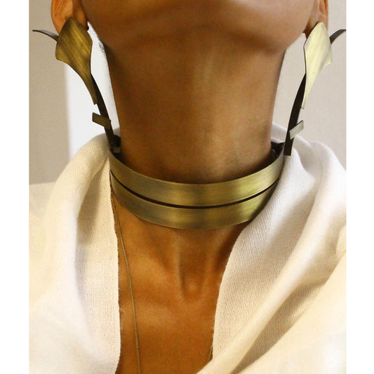 STRIA choker